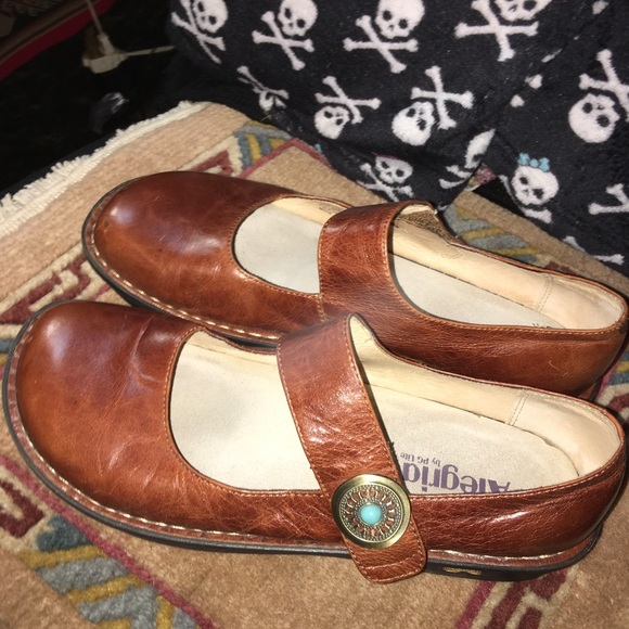 Algeria Mary Janes - Picture 3 of 8